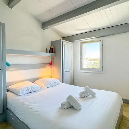 Location Dans Avec Piscine Proche Βίλα *