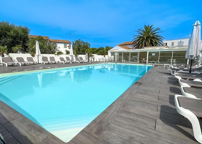 Villa Location Dans Avec Piscine Proche *